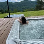 Czarna Luxury Klimkówka